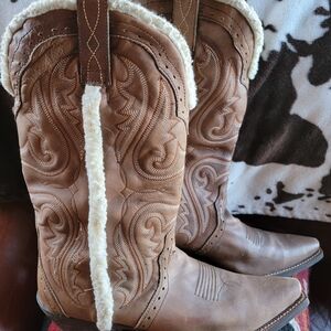 Ariat Shearling-Lined Brown Interior